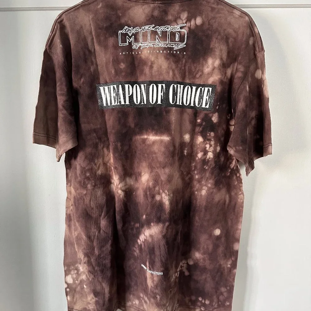 Hidden Characters Graphic Tee - Picture 2 of 3